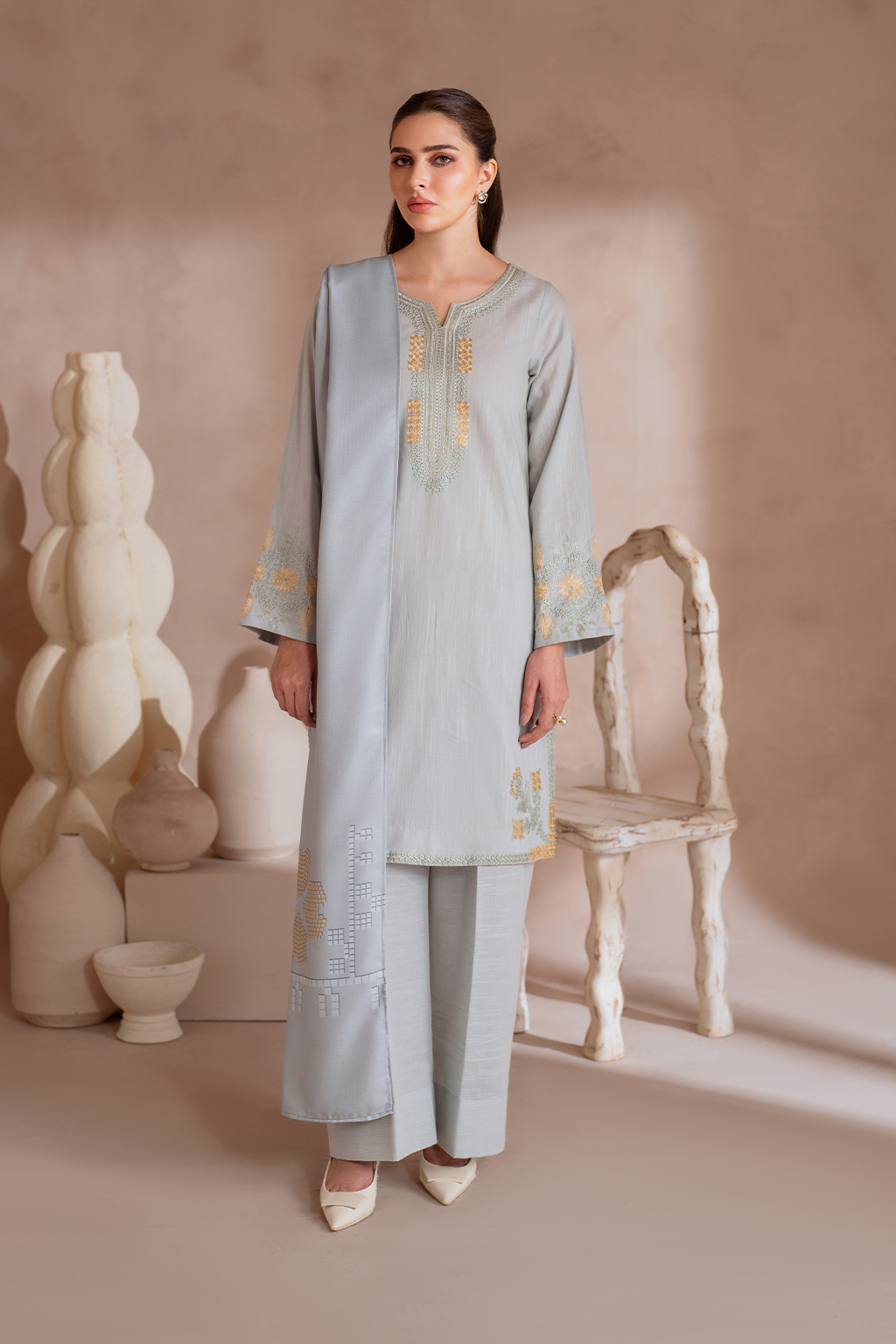 Iznik | Exclusive Winter | UE-369 - Ladies Clothes - Maria Faisal
