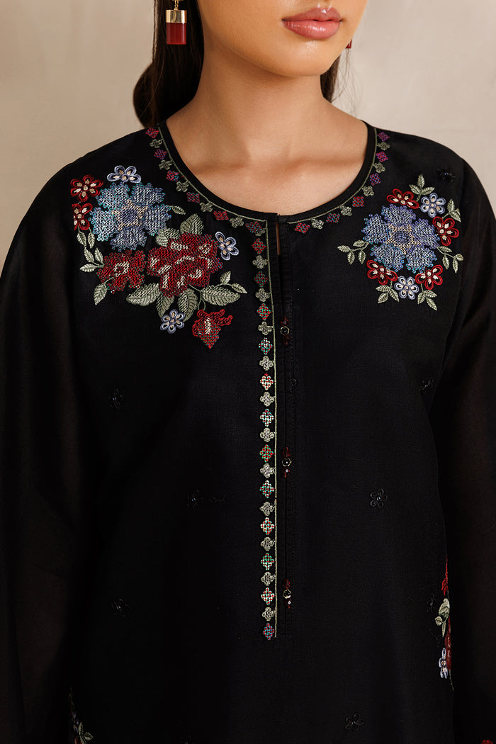 Baroque  | Luxury Pret 26 | PR-1338 - Luxury Dress - available at Maria Faisal in UK and USA.