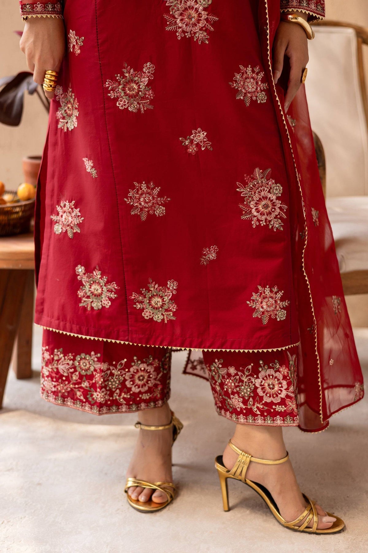Batik | Nyra Embroidered Summer Solids | Starburst by Maria Faisal - Registered Vendor of : Batik - type : Ladies Clothes - 100% original wedding dresses