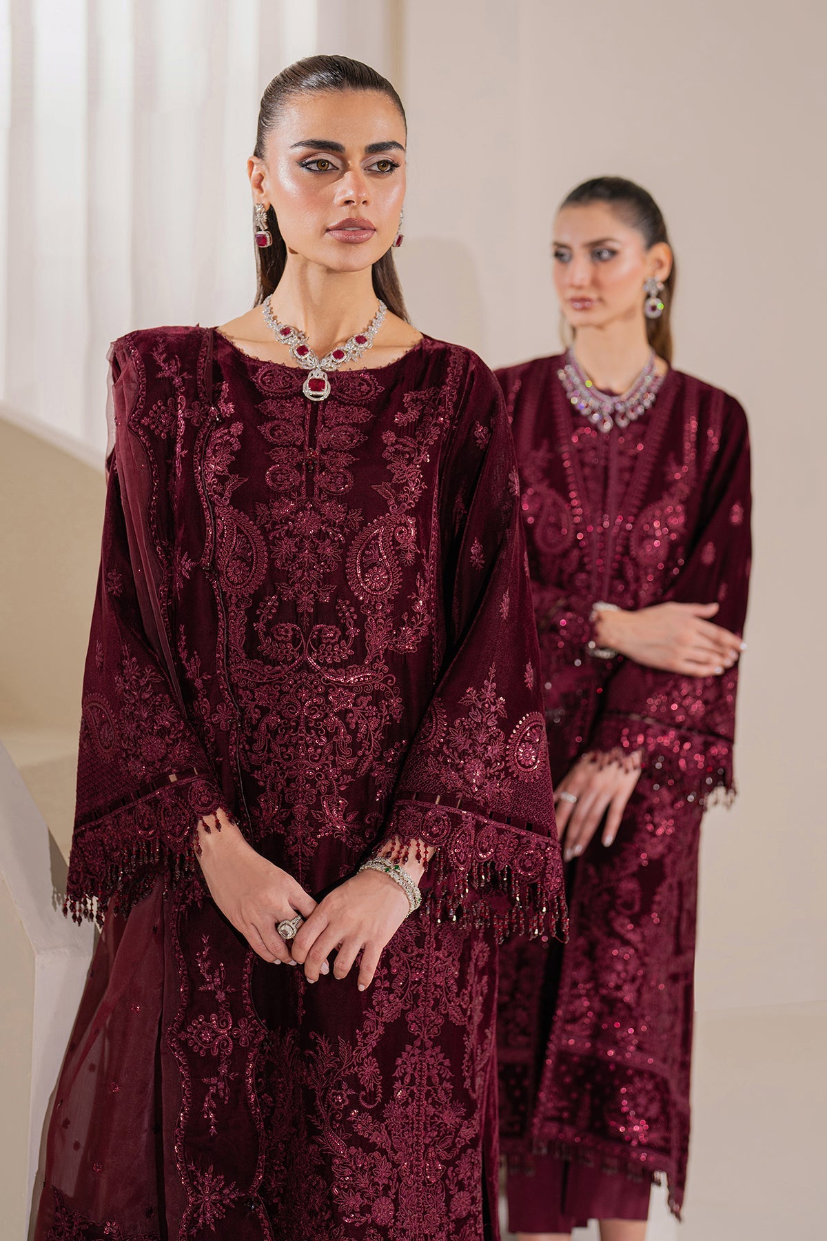 Baroque | Jahanara Luxury Velvet 23 | UF-758 - Designer Dress with Intricate embroidery and embellishments. Shop elegent wedding dress at Maria Faisal.