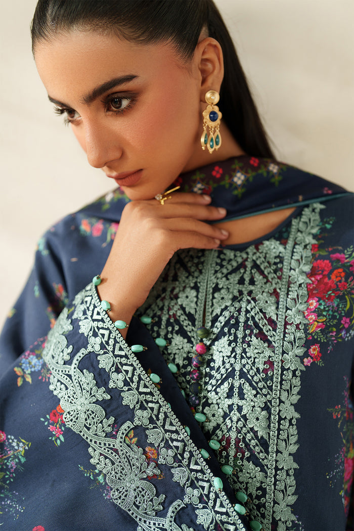 Baroque | Luxury Pret 25 | UF-4337 - Formal Dress - available at Maria Faisal in UK and USA.