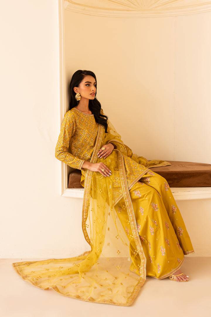 Batik | Zaynur Luxe Pret Edit | Sand Bloom by Maria Faisal - Registered Vendor of : Batik - type : Ladies Clothes - 100% original wedding dresses