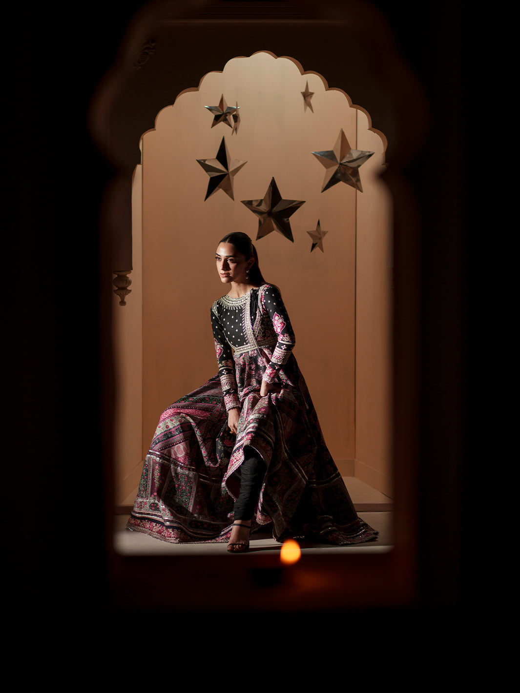 Bin Ilyas | Mashriq Luxury Lawn 26 | D-115-B - Luxury Dress - available at Maria Faisal in UK and USA.