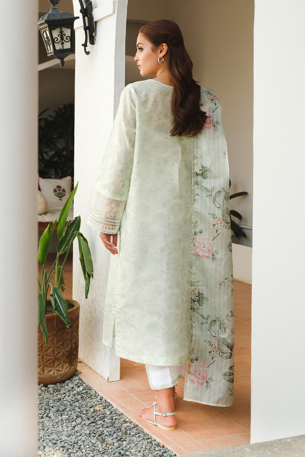 Baroque | Luxury Pret 24 | LAWN UF-659 - Designer Dress with Intricate embroidery and embellishments. Shop elegent wedding dress at Maria Faisal.