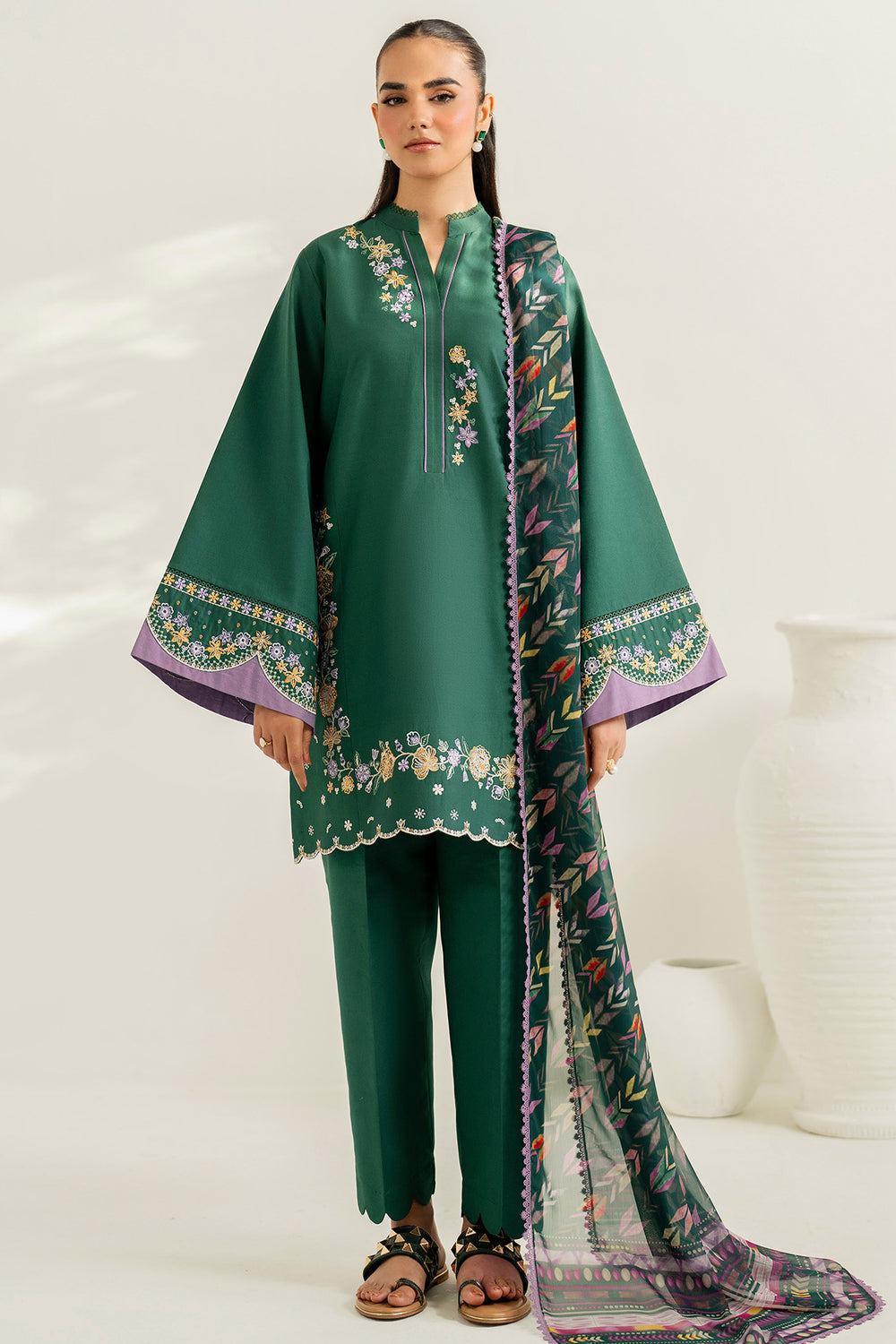 Farasha | Thread Lines Embroidered | Deep Pine - Ladies Clothes - Maria Faisal