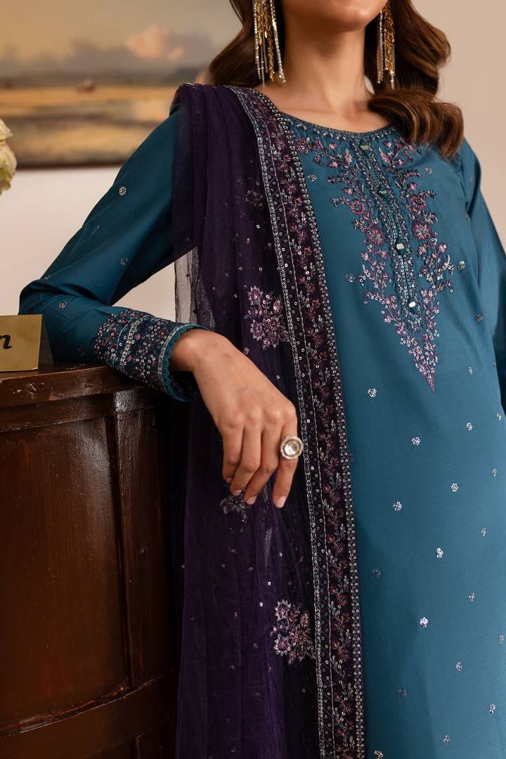 Batik | Reception Luxe Edit | Utopia by Maria Faisal - Registered Vendor of : Batik - type : Ladies Clothes - 100% original wedding dresses