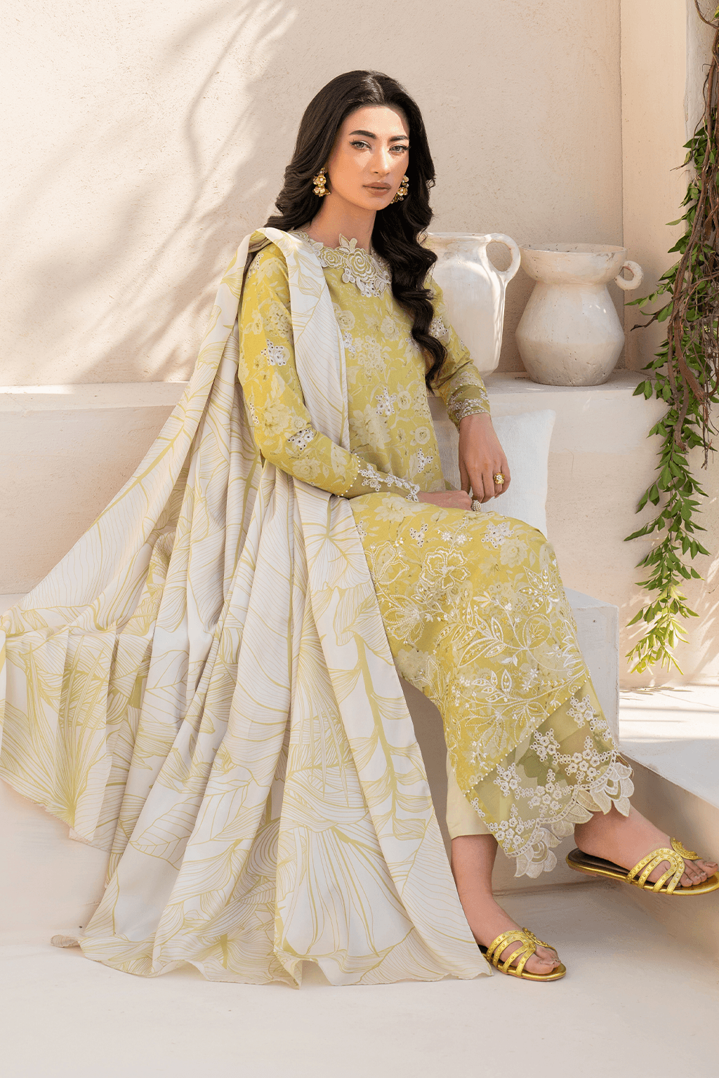 Iznik | Festive Lawn 25 | EFL-08 by Maria Faisal - Registered Vendor of : Iznik - type : Ladies Clothes - 100% original wedding dresses