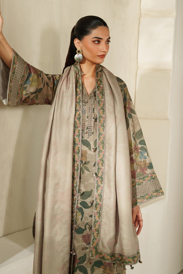 Baroque | Luxury Pret 25 | UF-4339 - Formal Dress - available at Maria Faisal in UK and USA.