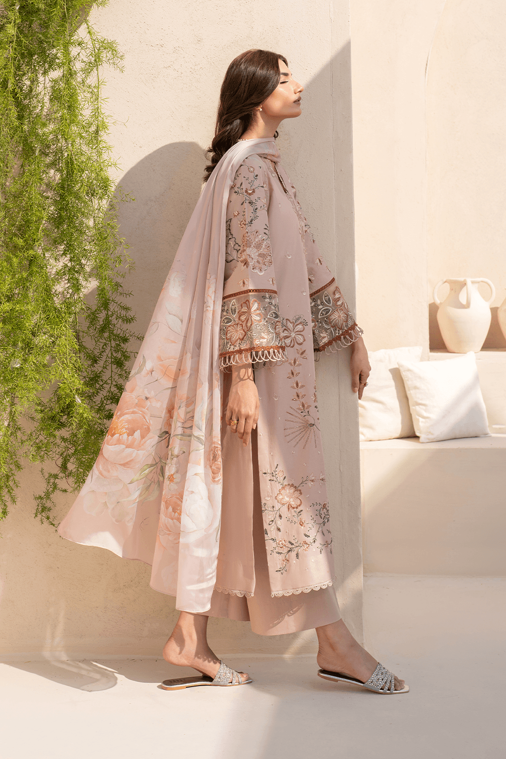 Iznik | Festive Lawn 25 | EFL-02 by Maria Faisal - Registered Vendor of : Iznik - type : Ladies Clothes - 100% original wedding dresses