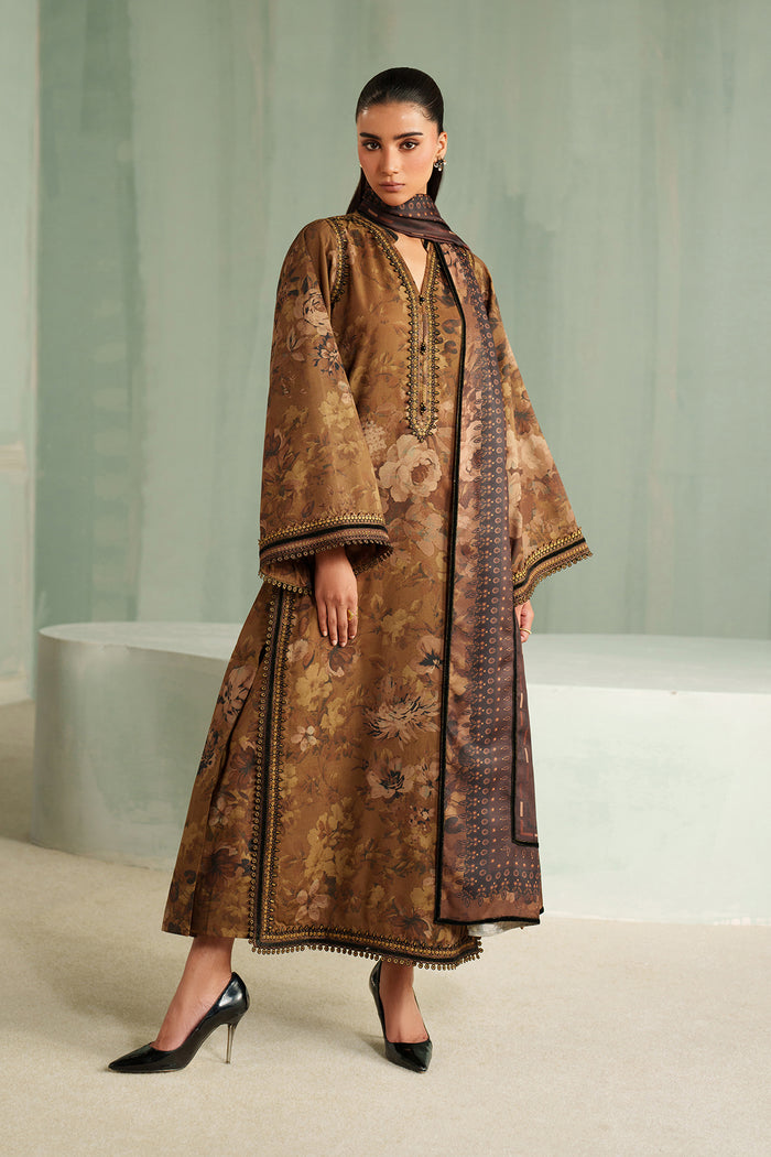 Baroque | Luxury Pret 25 | UF-4324 - Formal Dress - available at Maria Faisal in UK and USA.