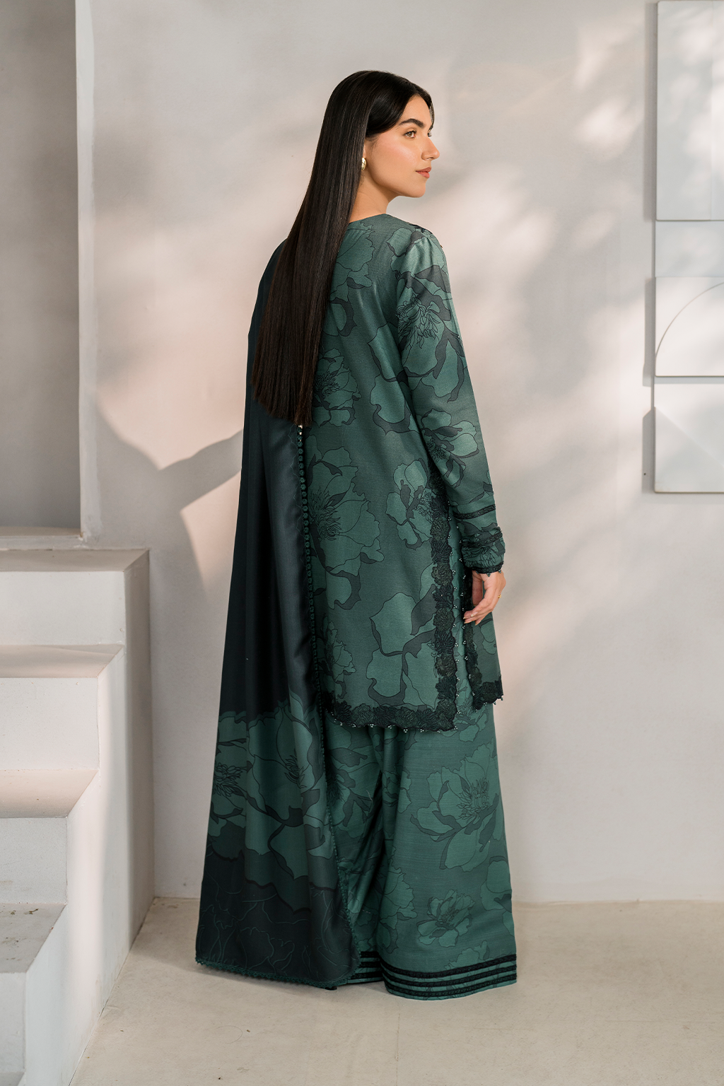 Iznik | Exclusive Winter | UE-352 - Ladies Clothes - Maria Faisal