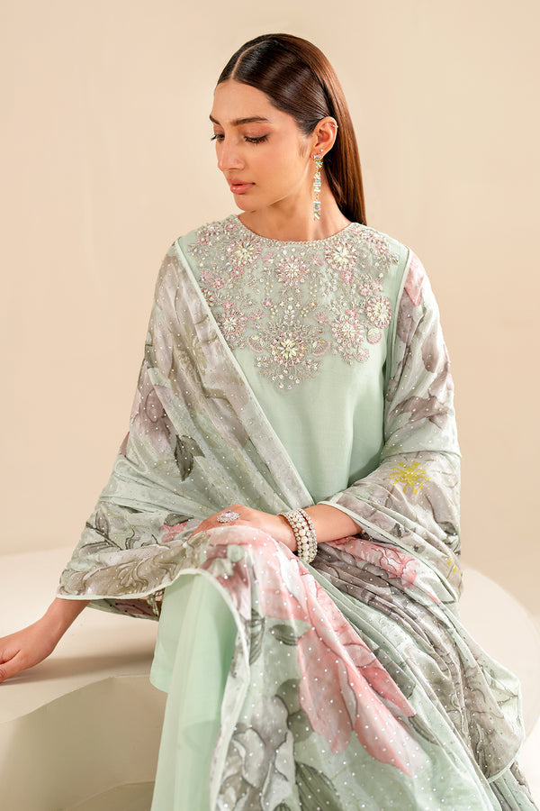 Baroque | Luxury Pret 24 | CHIFFON PR-920 - Designer Dress with Intricate embroidery and embellishments. Shop elegent wedding dress at Maria Faisal.
