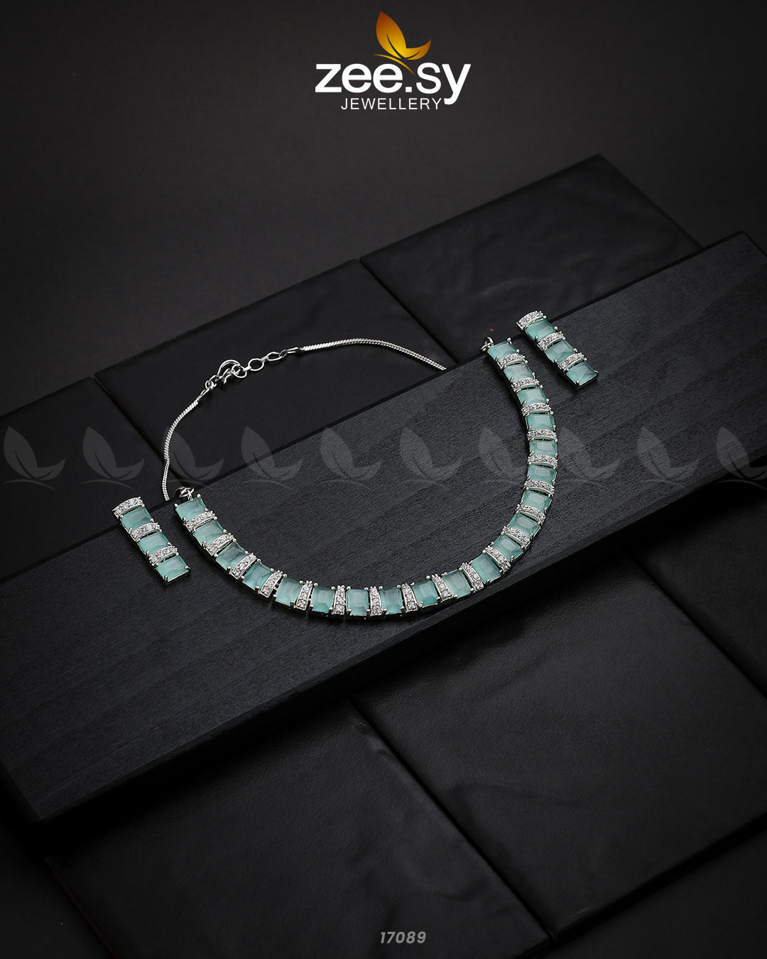 Shimmering Necklace - Necklace Sets 