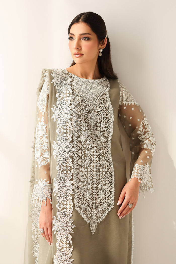 Baroque  | Luxury Pret 26 | PR-1155 - Formal Dress - available at Maria Faisal in UK and USA.