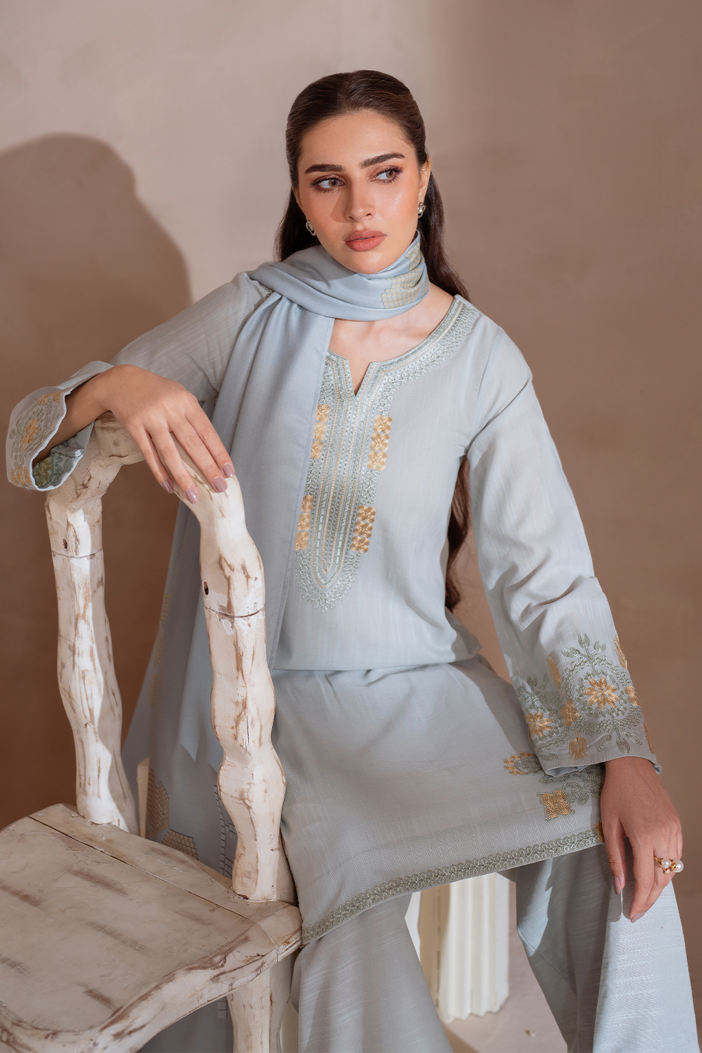 Iznik | Exclusive Winter | UE-369 - Ladies Clothes - Maria Faisal