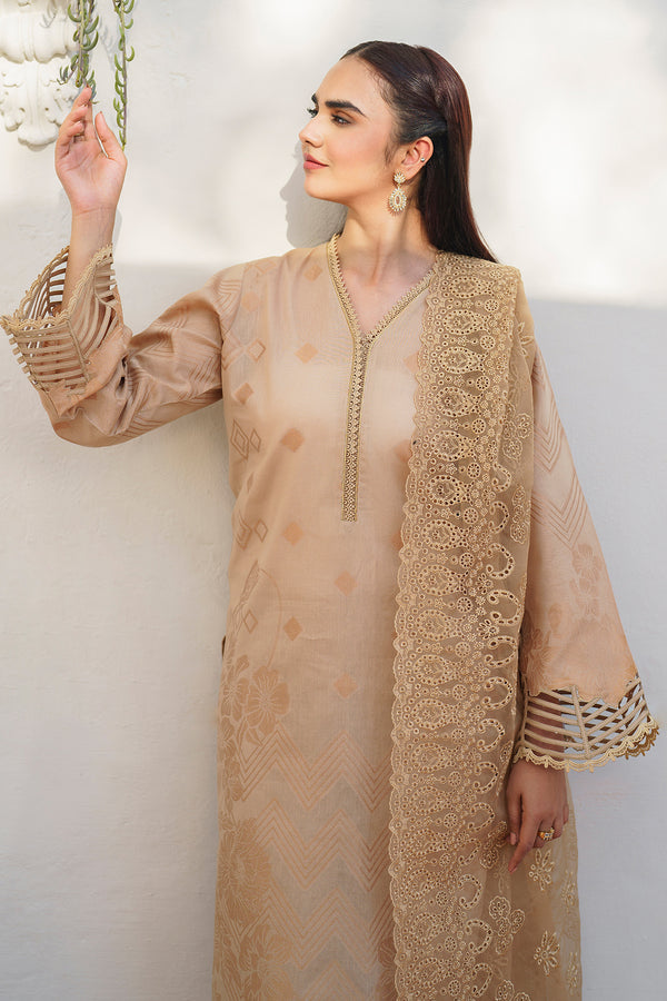 Baroque | Luxury Pret 24 | UF-637 - Designer Dress with Intricate embroidery and embellishments. Shop elegent wedding dress at Maria Faisal.