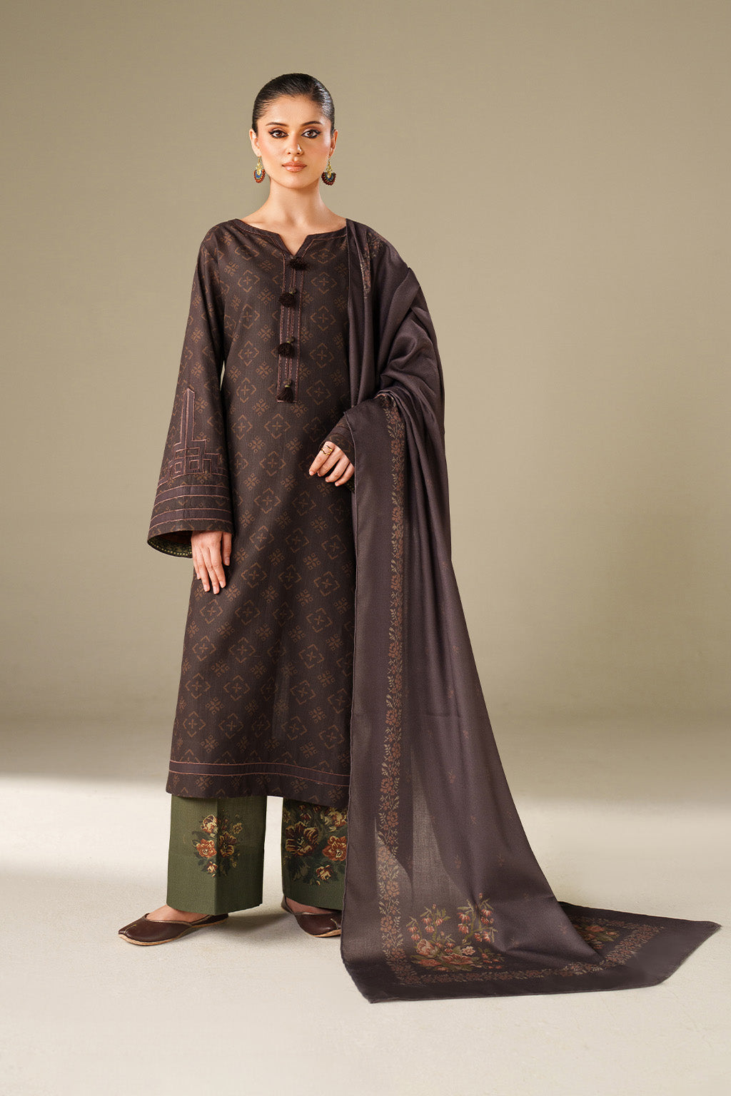 Iznik | Winter Chapter 25 | UE-564 Printed Khaddar - Casual Dress - available at Maria Faisal in UK and USA.