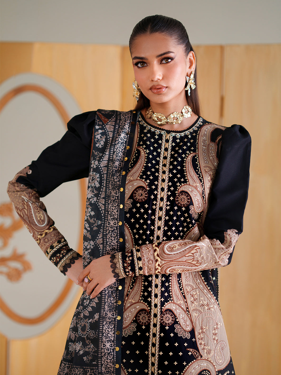 Bin Ilyas | Amour Luxury Lawn 26 | 185-B - Luxury Dress - available at Maria Faisal in UK and USA.