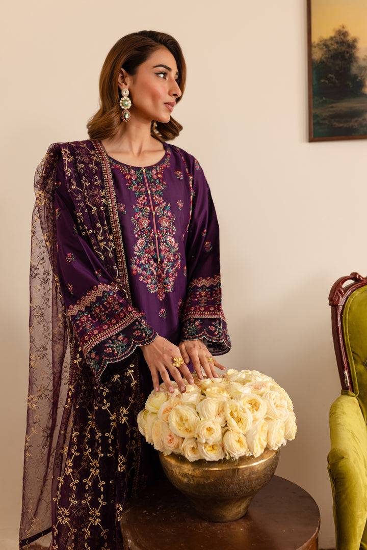 Batik | Reception Luxe Edit | Ivy by Maria Faisal - Registered Vendor of : Batik - type : Ladies Clothes - 100% original wedding dresses