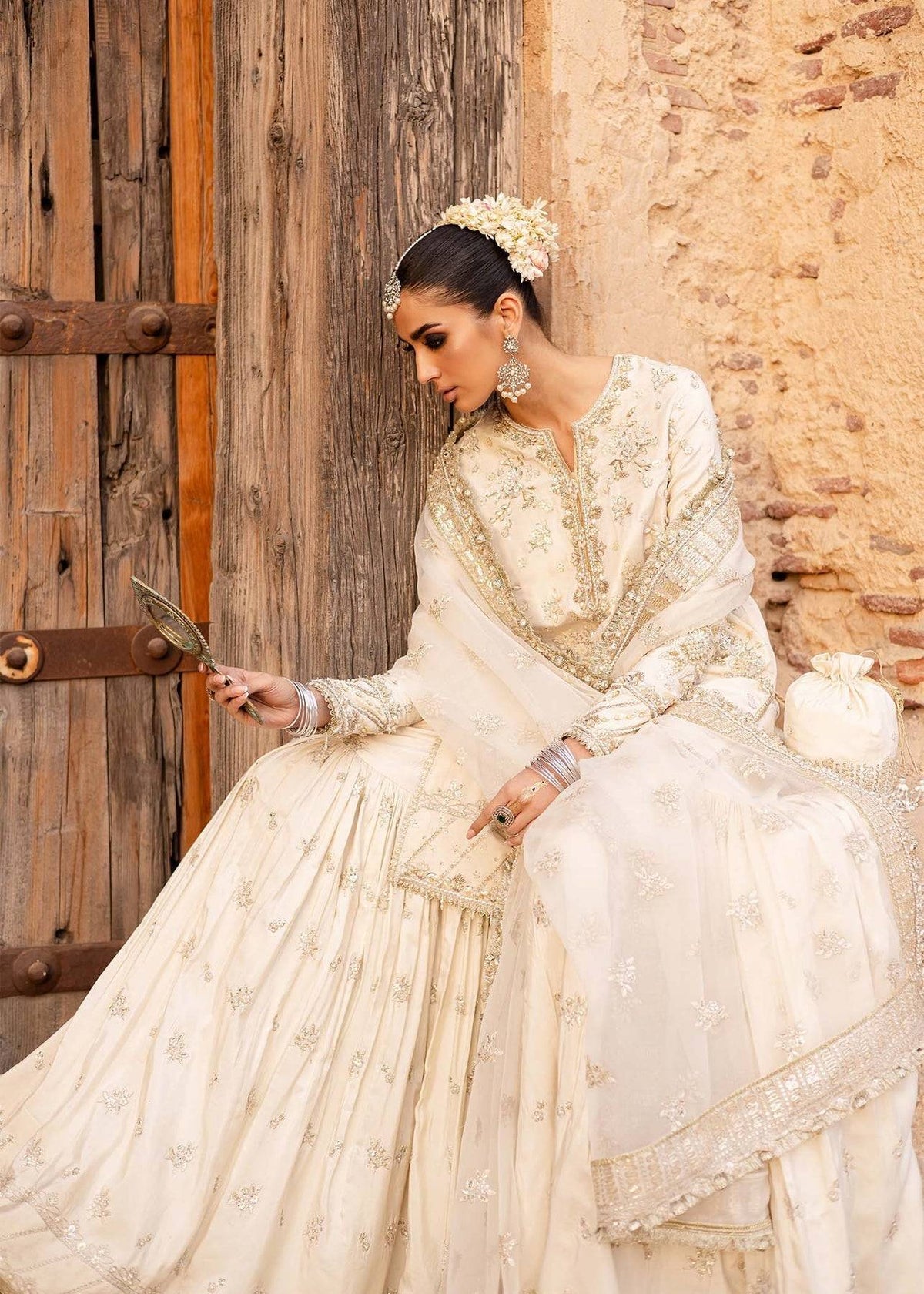 Akbar Aslam | Dastaan Luxury Formals | Roshaneh by Maria Faisal - Registered Vendor of : Akbar Aslam - type : Ladies Clothes - 100% original wedding dresses