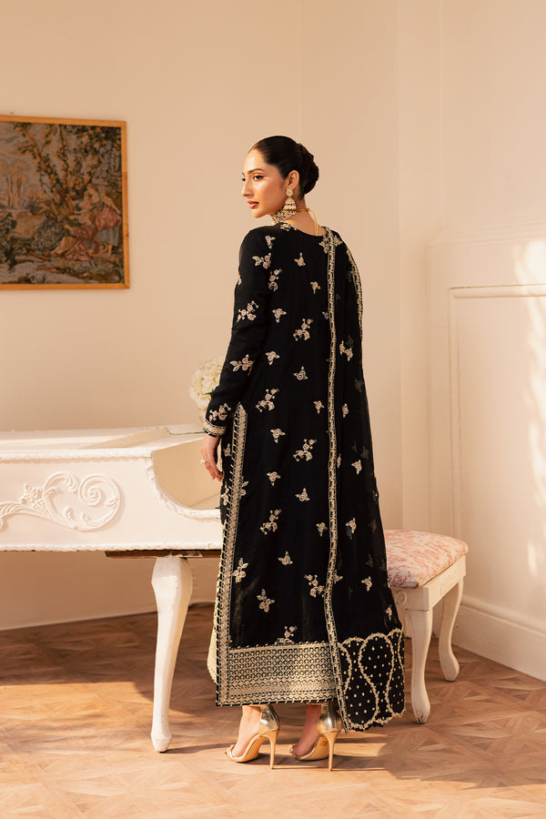 Emaan Adeel I Suave Luxury Formals I SVARA - Ladies Clothes - Maria Faisal