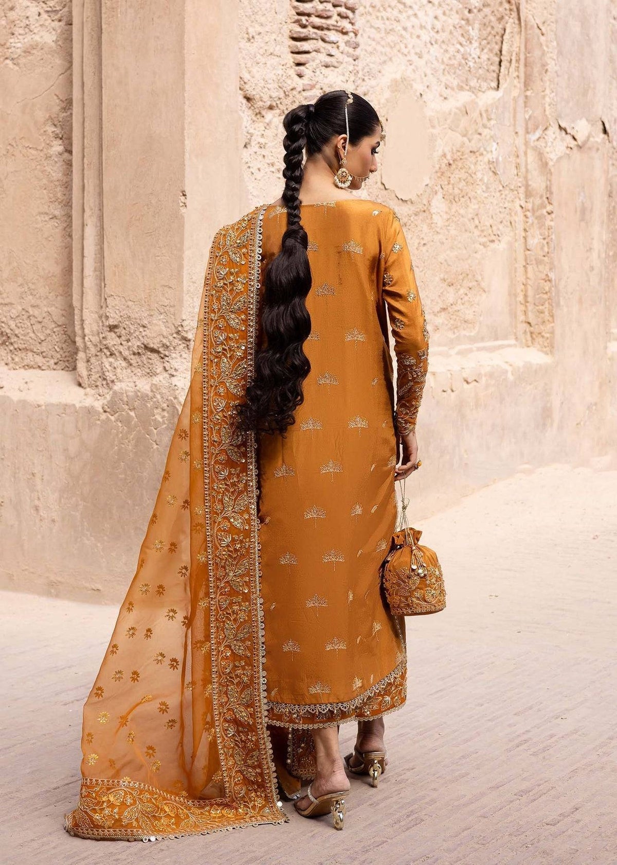 Akbar Aslam | Dastaan Luxury Formals | Zarmisha by Maria Faisal - Registered Vendor of : Akbar Aslam - type : Ladies Clothes - 100% original wedding dresses