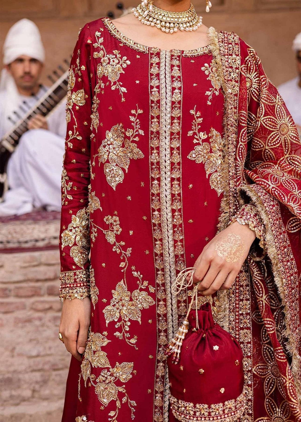 Akbar Aslam | Dastaan Luxury Formals | Arusa by Maria Faisal - Registered Vendor of : Akbar Aslam - type : Ladies Clothes - 100% original wedding dresses