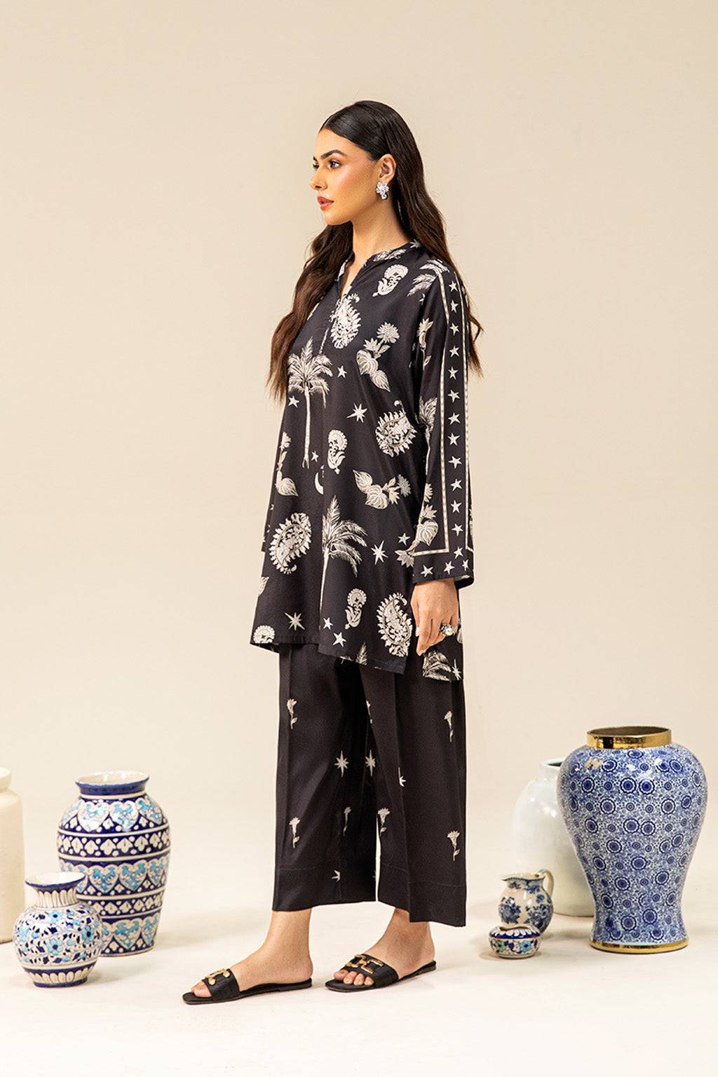 Meeral | Co Ords Sets | MBC-0010 by Maria Faisal - Registered Vendor of : Meem - type : Ladies Clothes - 100% original wedding dresses
