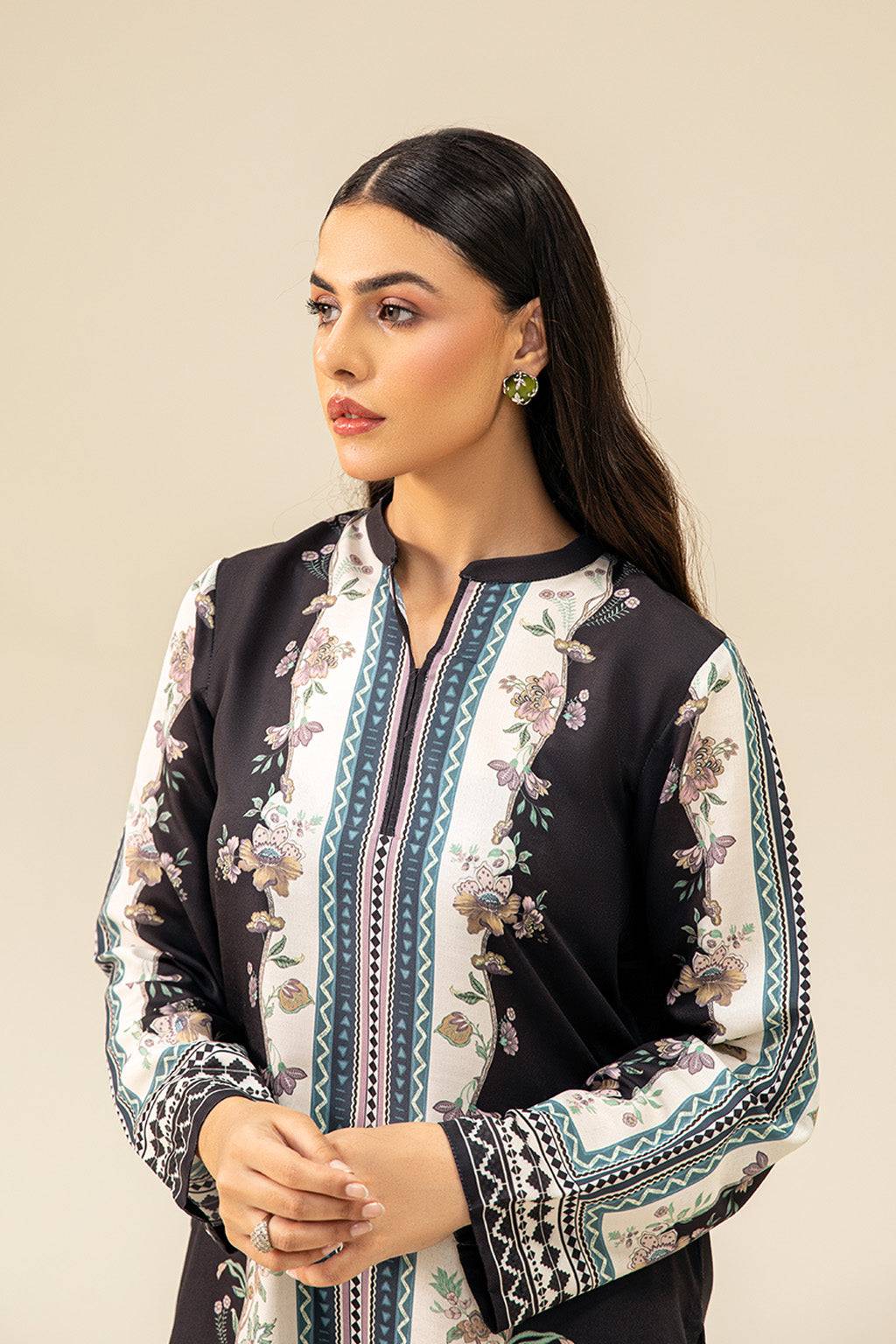 Meeral | Co Ords Sets | MBC-008 by Maria Faisal - Registered Vendor of : Meeral - type : Ladies Clothes - 100% original wedding dresses