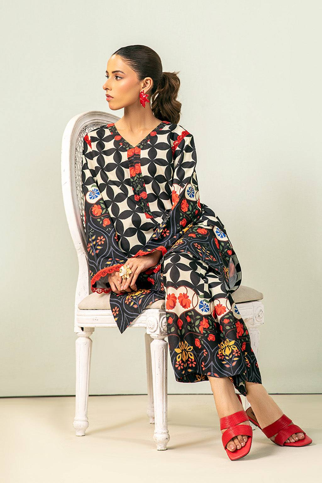 Meeral | Co Ords Sets | MBC 001 by Maria Faisal - Registered Vendor of : Meeral - type : Ladies Clothes - 100% original wedding dresses