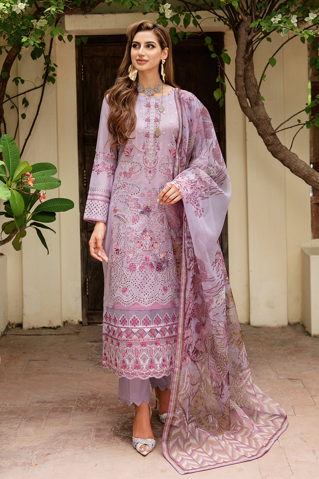 Ramsha | Luxury Lawn 24 | Y-804 - Ladies Clothes - Maria Faisal