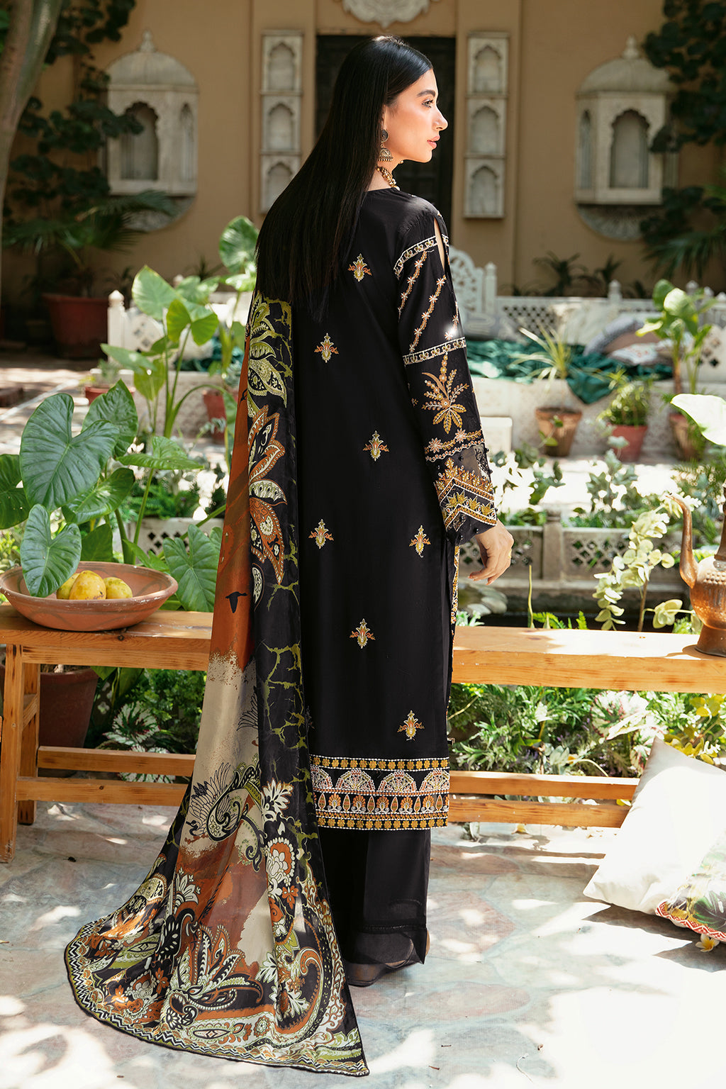 Ramsha | Luxury Lawn 24 | L-805 - Ladies Clothes - Maria Faisal
