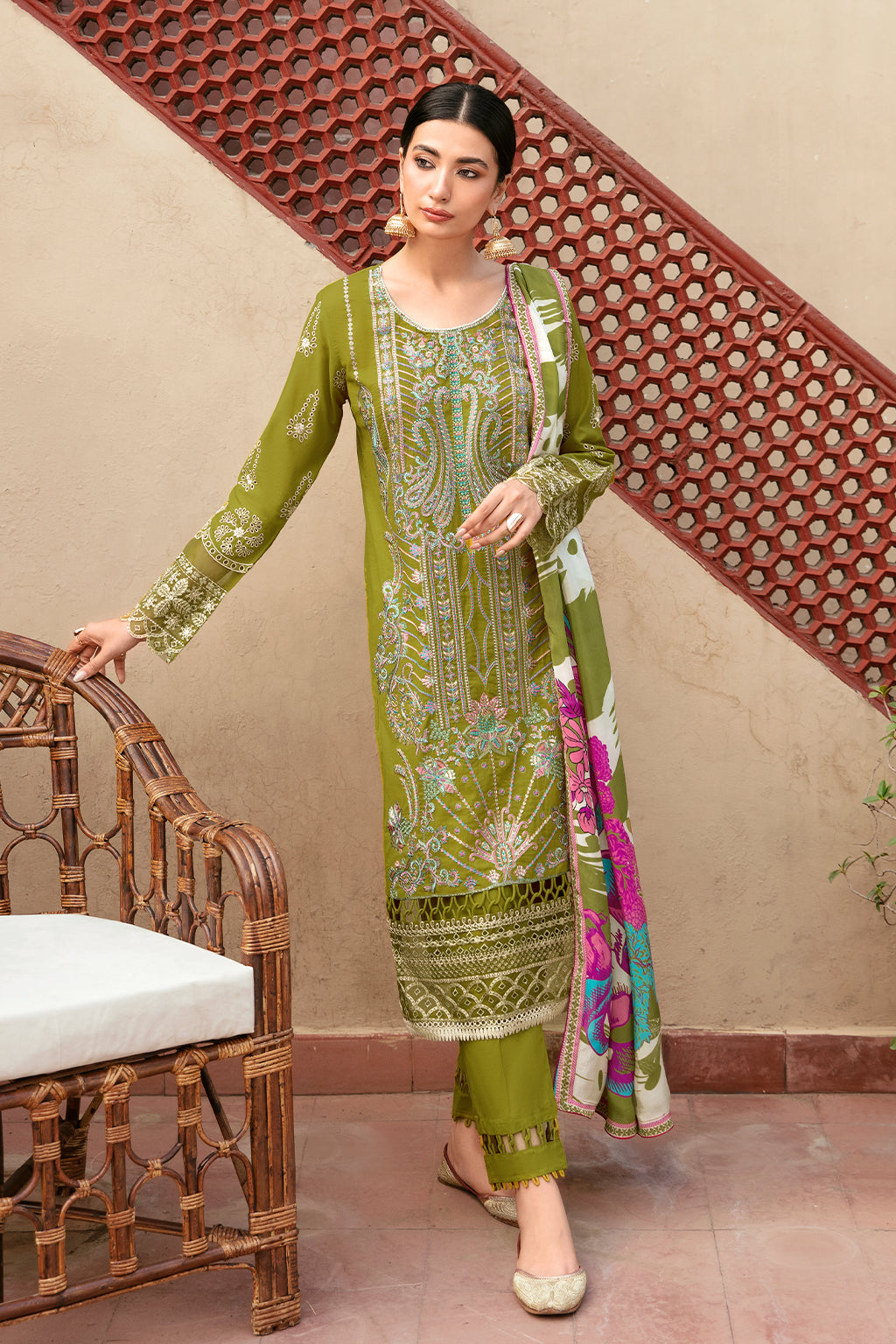 Ramsha | Luxury Lawn 24 | L-807 - Ladies Clothes - Maria Faisal