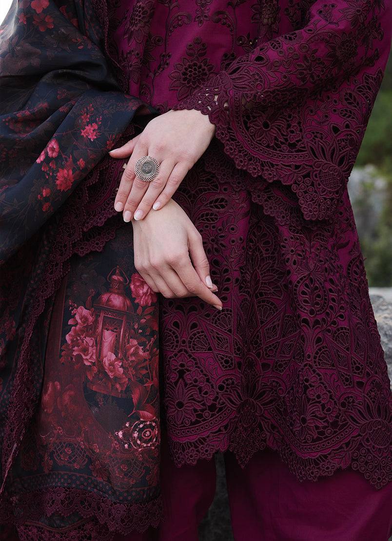 Image | Lawnkari 25 | Delara by Maria Faisal - Registered Vendor of : Image - type : Ladies Clothes - 100% original wedding dresses