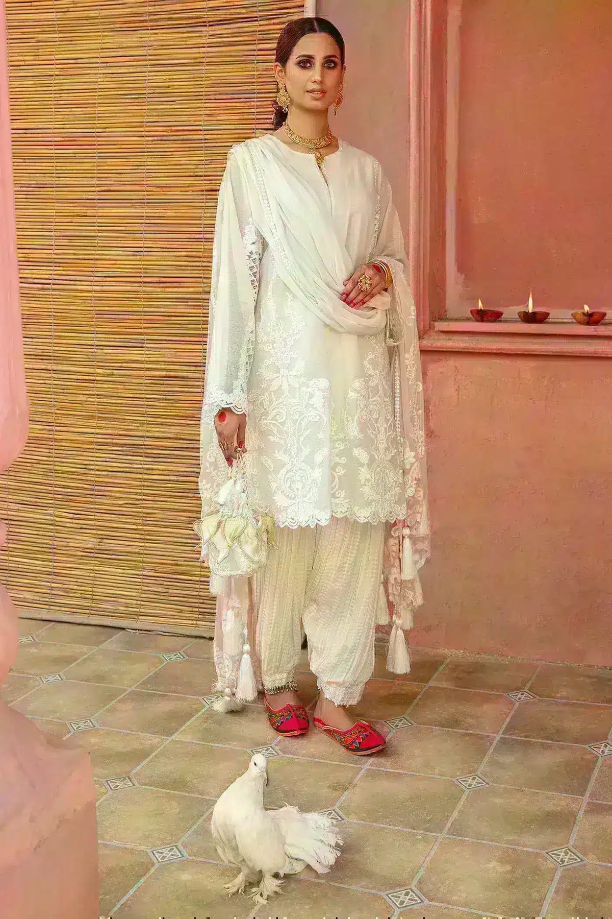 Nilofer Shahid | Nur e Subh Formals | Motiya
