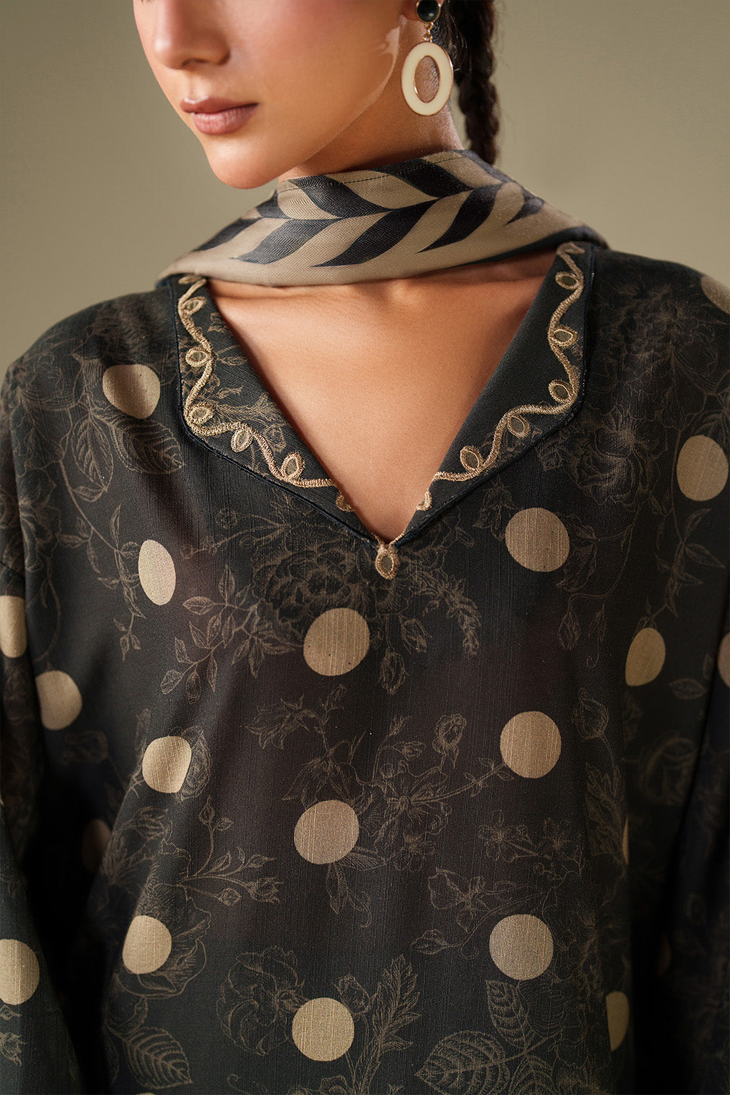 Iznik | Winter Chapter 25 | UE-571 Printed Khaddar - Casual Dress - available at Maria Faisal in UK and USA.