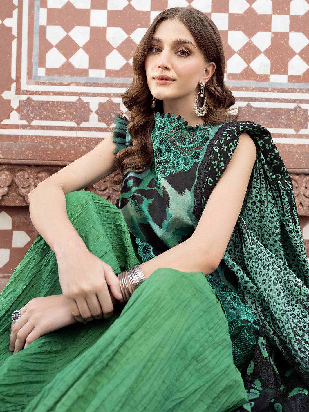 Bin Ilyas | Naqsh Naaz Luxury Lawn 25 | 2086 - A by Maria Faisal - Registered Vendor of : Bin Ilyas - type : Ladies Clothes - 100% original wedding dresses