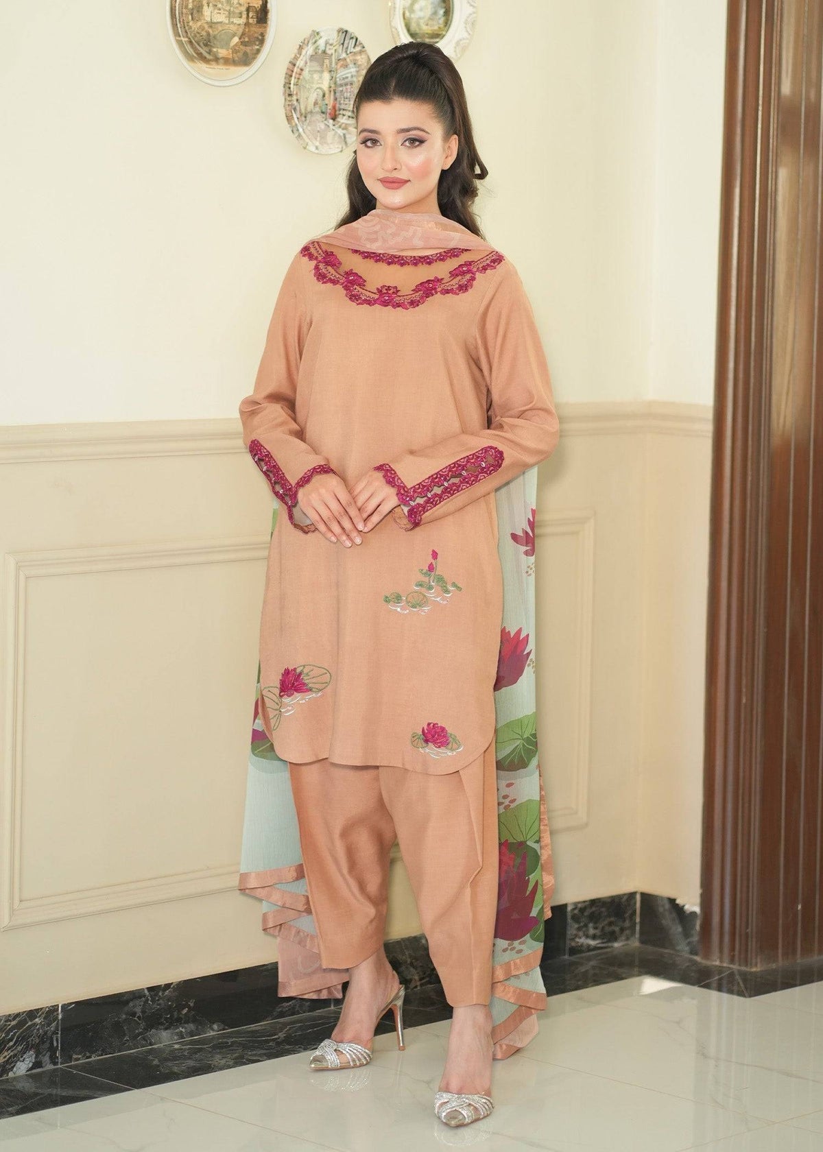 Fozia Khalid | Silk Spire | AMBER by Maria Faisal - Registered Vendor of : Fozia Khalid - type : Ladies Clothes - 100% original wedding dresses