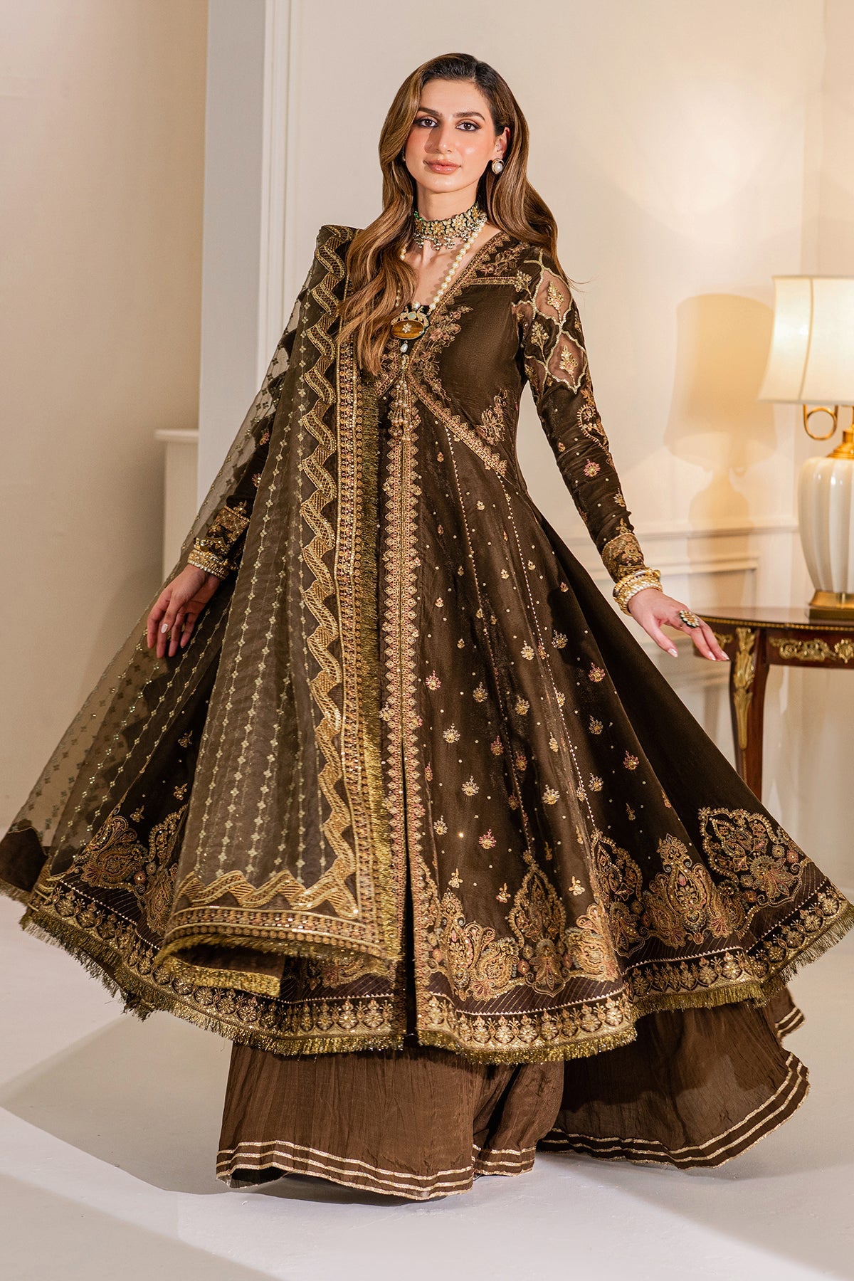 Baroque | Jahanara Luxury Velvet 23 | UF-749 - Designer Dress with Intricate embroidery and embellishments. Shop elegent wedding dress at Maria Faisal.