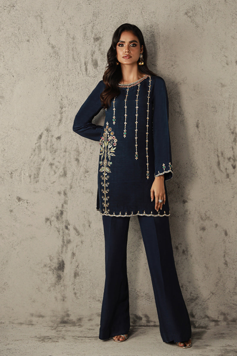 Wardha Saleem | Luxury Pret Traditional Wear | AMIRA - Ladies Clothes 