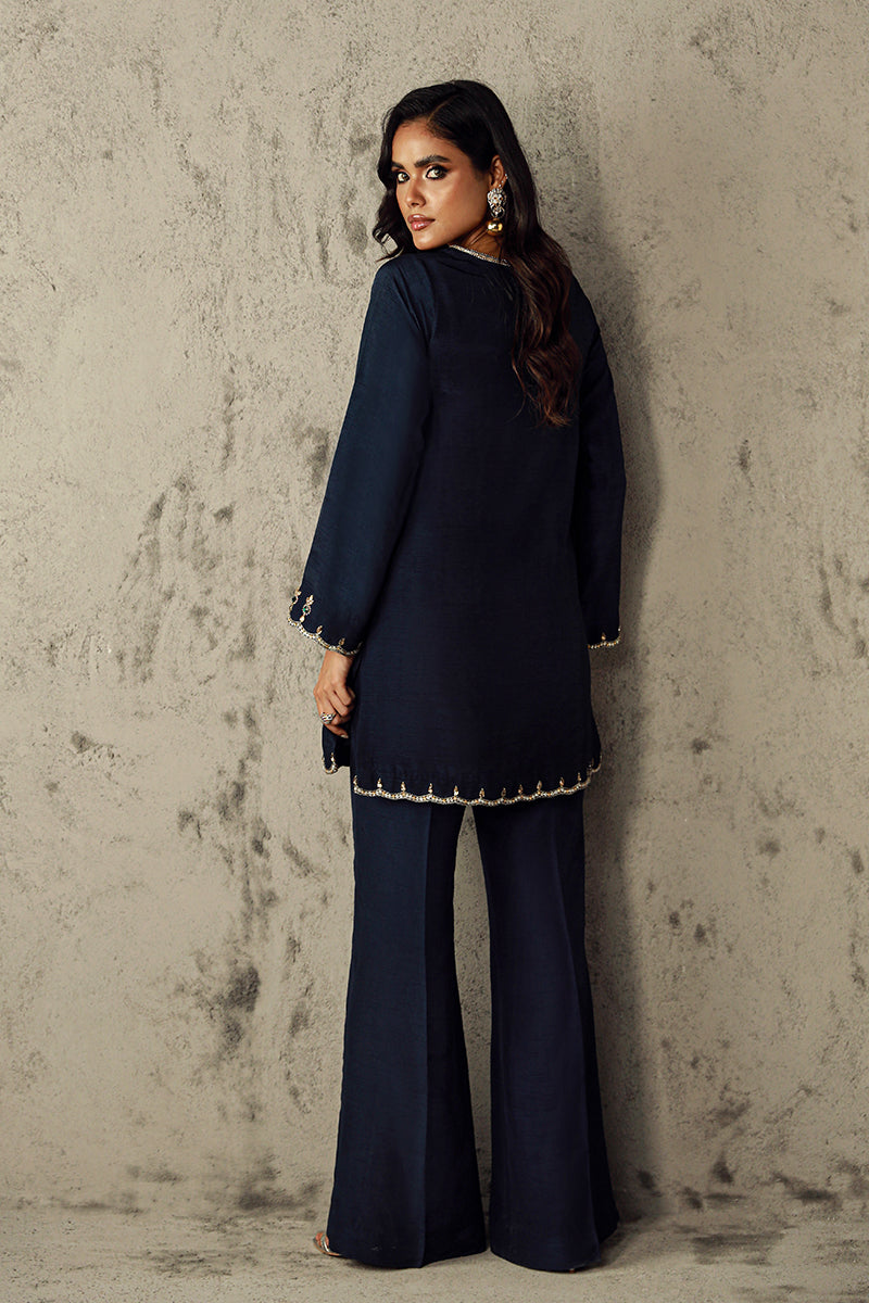 Wardha Saleem | Luxury Pret Traditional Wear | AMIRA - Ladies Clothes 