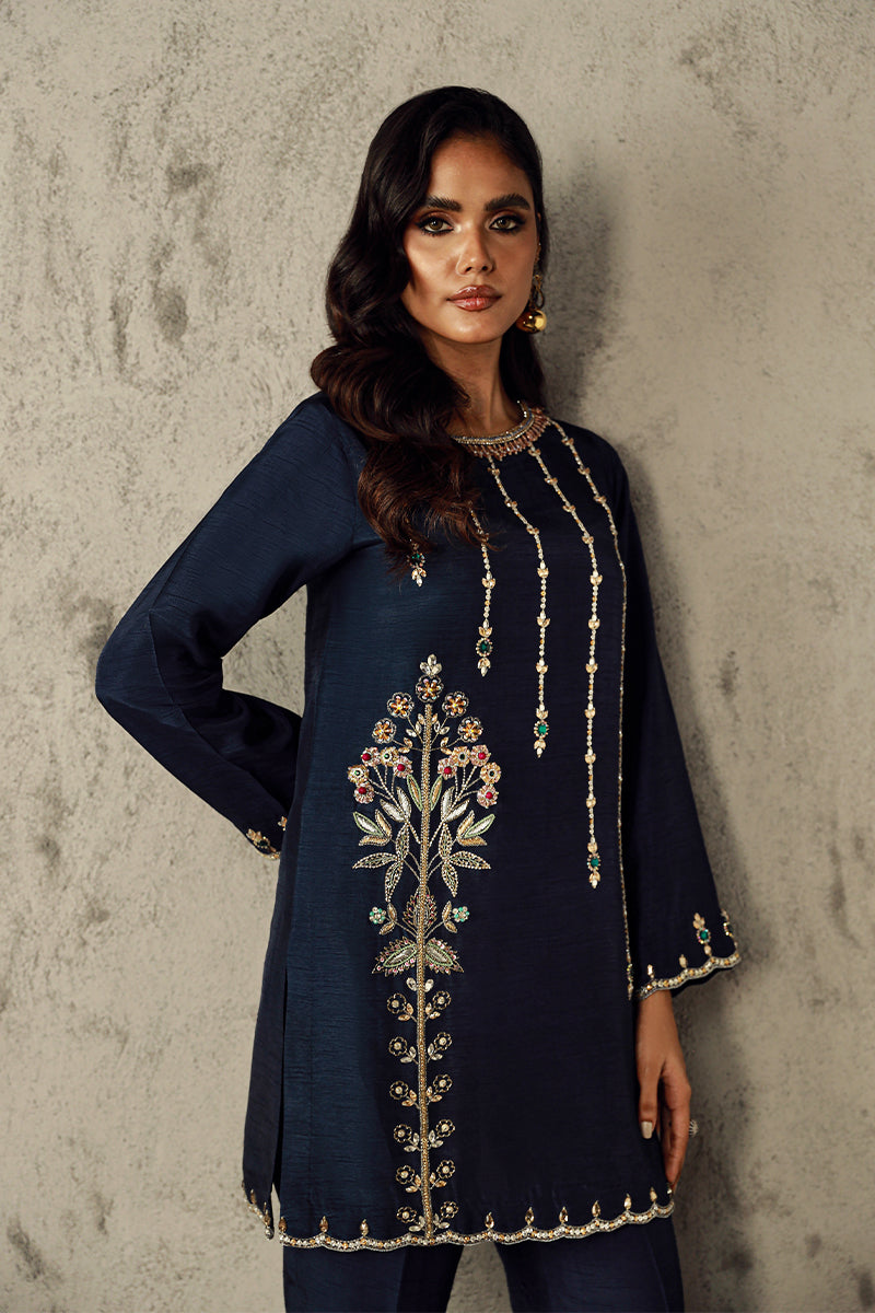 Wardha Saleem | Luxury Pret Traditional Wear | AMIRA - Ladies Clothes 