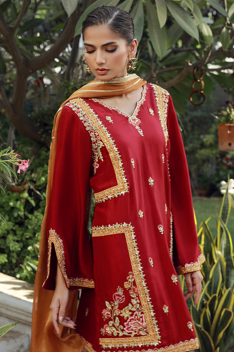 Sana Abbas | Velvet Formals | TOPAZ - Ladies Clothes - Maria Faisal