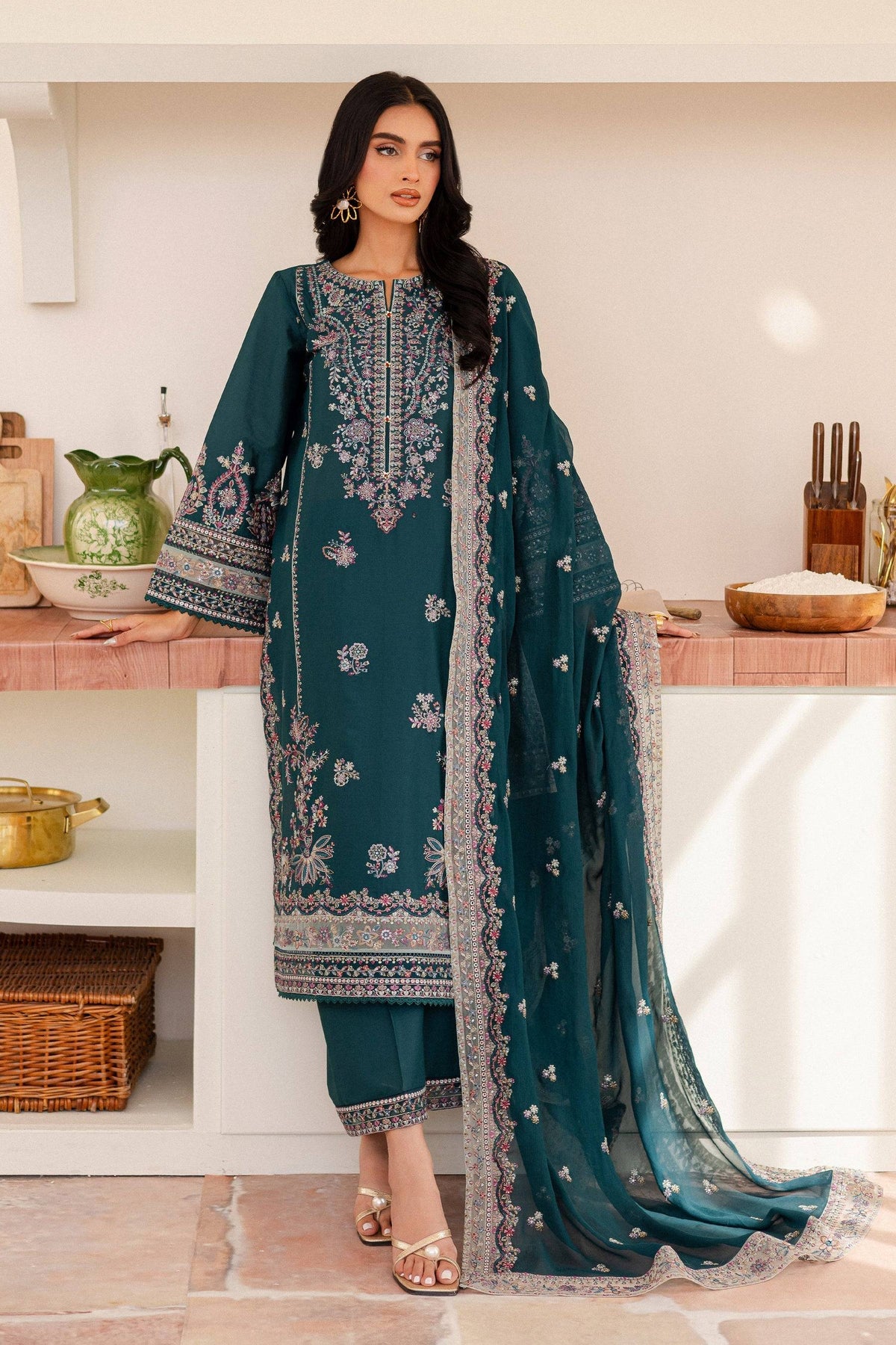 Batik | Kai Formals | Leal by Maria Faisal - Registered Vendor of : Batik - type : Ladies Clothes - 100% original wedding dresses