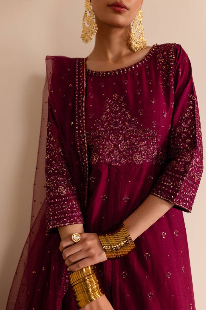 Batik | Reception Luxe Edit | Zeerak by Maria Faisal - Registered Vendor of : Batik - type : Ladies Clothes - 100% original wedding dresses