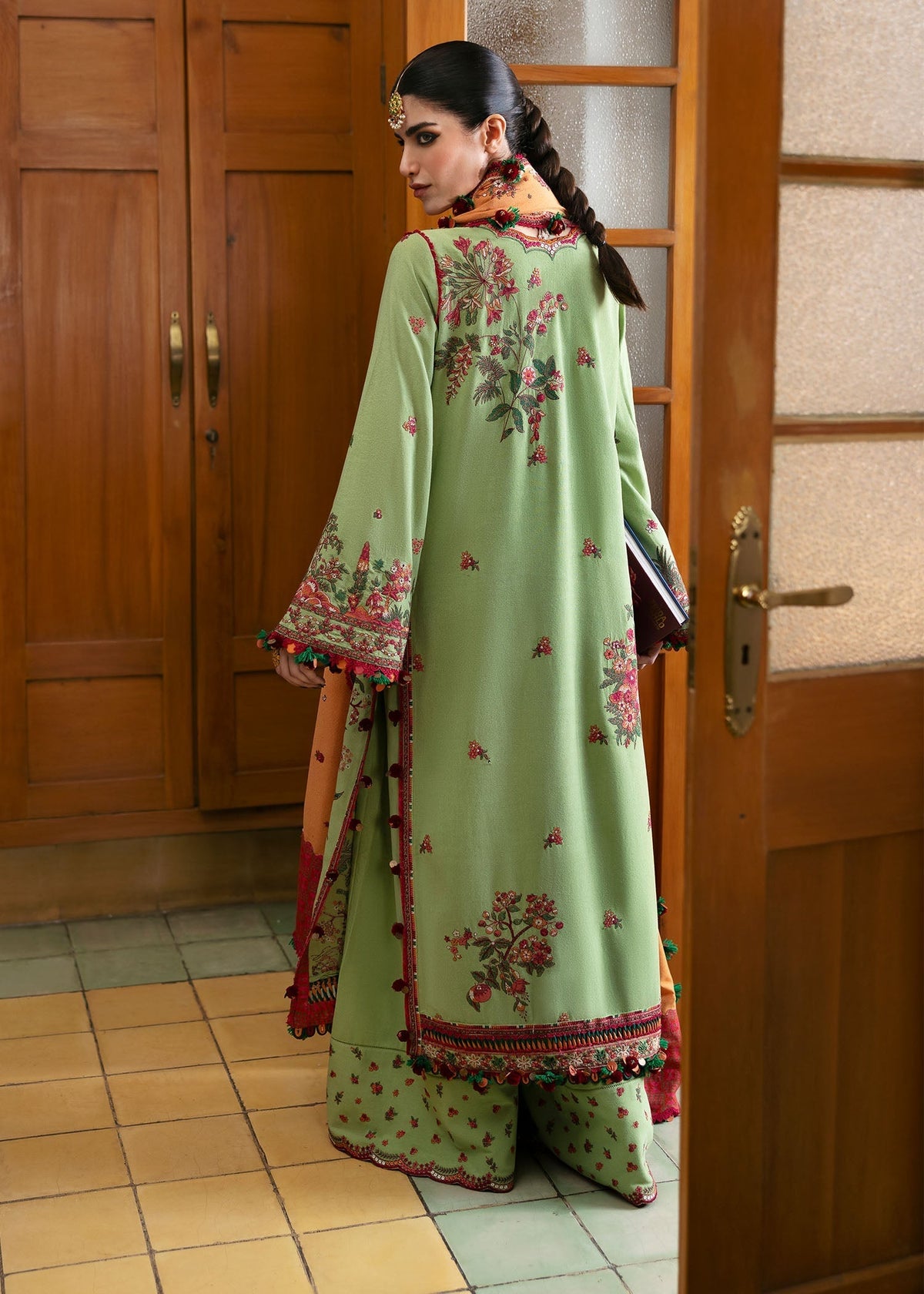 Hussain Rehar | Karandi Winter 24 | Mosy - Ladies Clothes - Maria Faisal