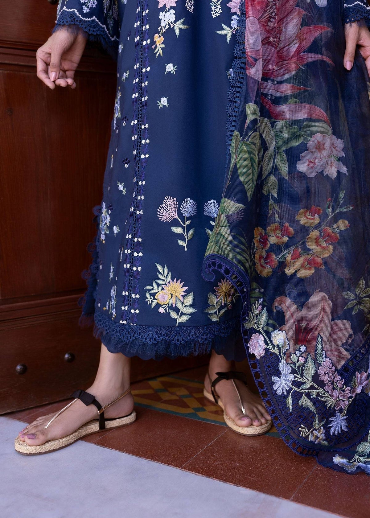 Saira Shakira | Bloom Lawn 25 | HANGING GARDENS 2-B by Maria Faisal - Registered Vendor of : Saira Shakira - type : Ladies Clothes - 100% original wedding dresses