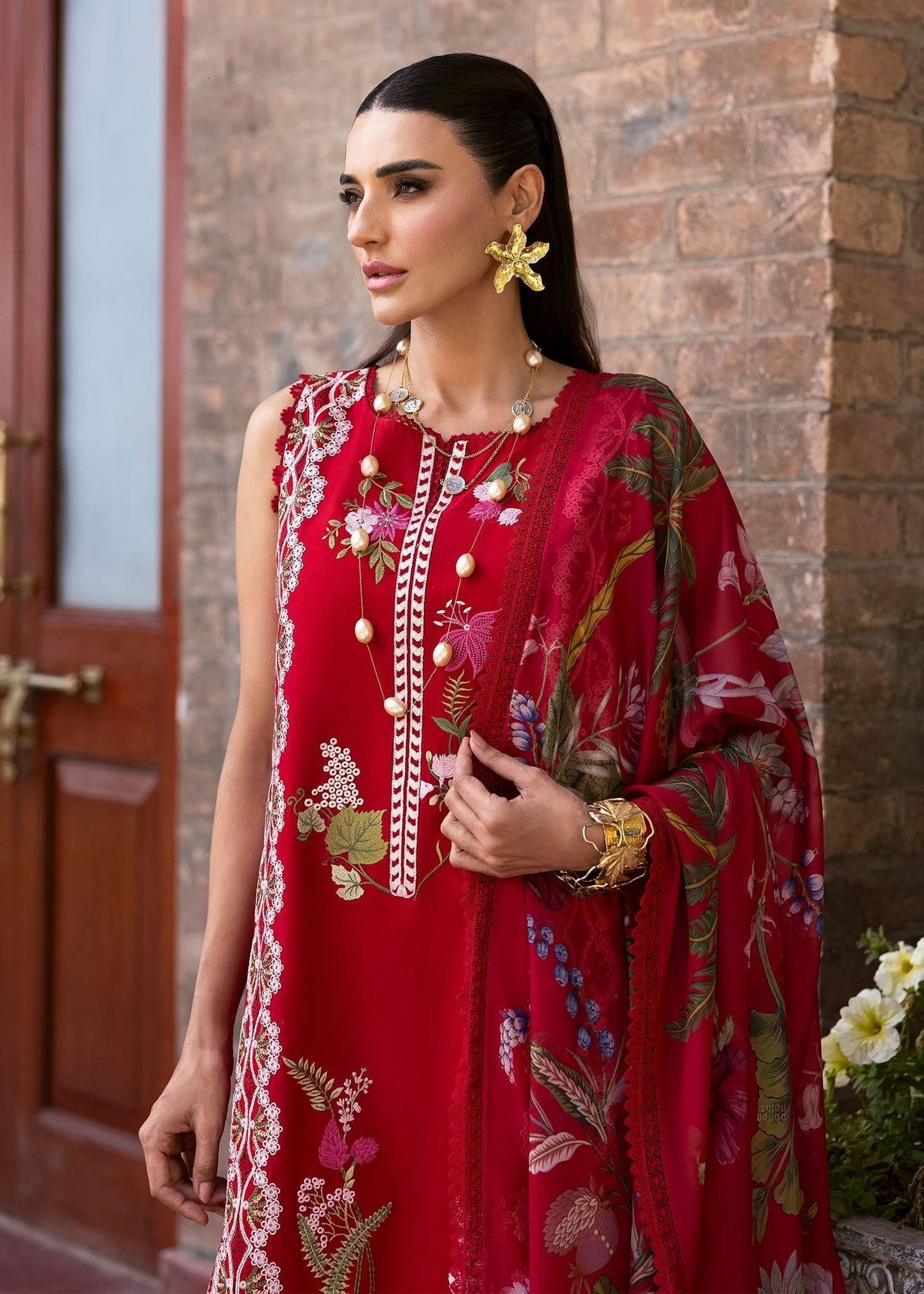 Saira Shakira | Bloom Lawn 25 | SAUVAGE 6-A by Maria Faisal - Registered Vendor of : Saira Shakira - type : Ladies Clothes - 100% original wedding dresses