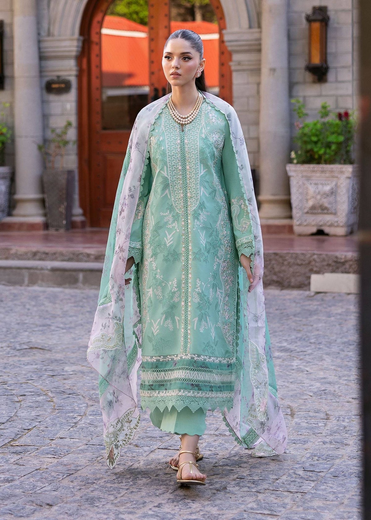 Saira Shakira | Bloom Lawn 25 | CHLOE 3-B by Maria Faisal - Registered Vendor of : Saira Shakira - type : Ladies Clothes - 100% original wedding dresses