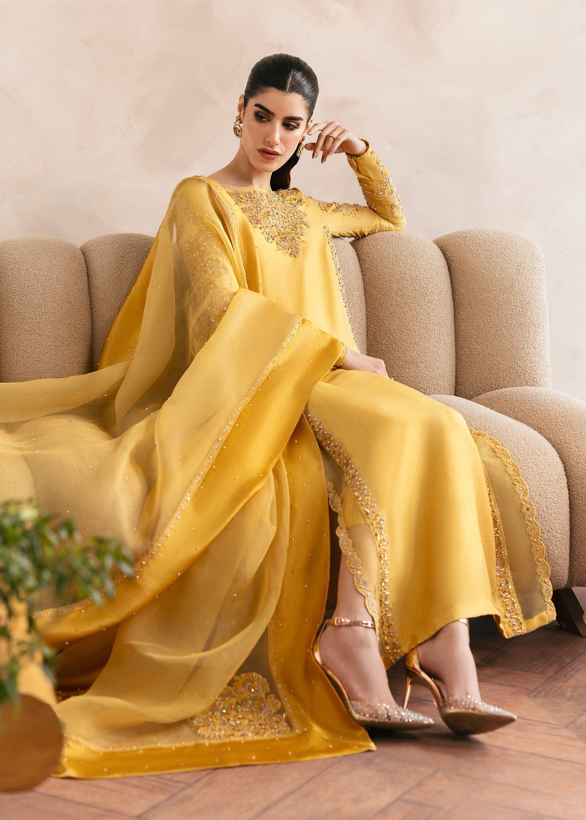 Kanwal Malik | Miray Luxury Pret |Saesha - Ladies Clothes 